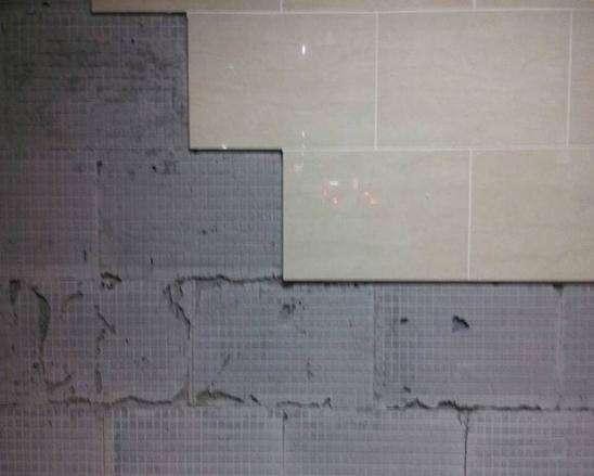 瓷砖变形的原因(瓷砖变形的原因和原材料有关系吗) 瓷砖变形的原因(瓷砖变形的原因和原材料有关系吗)